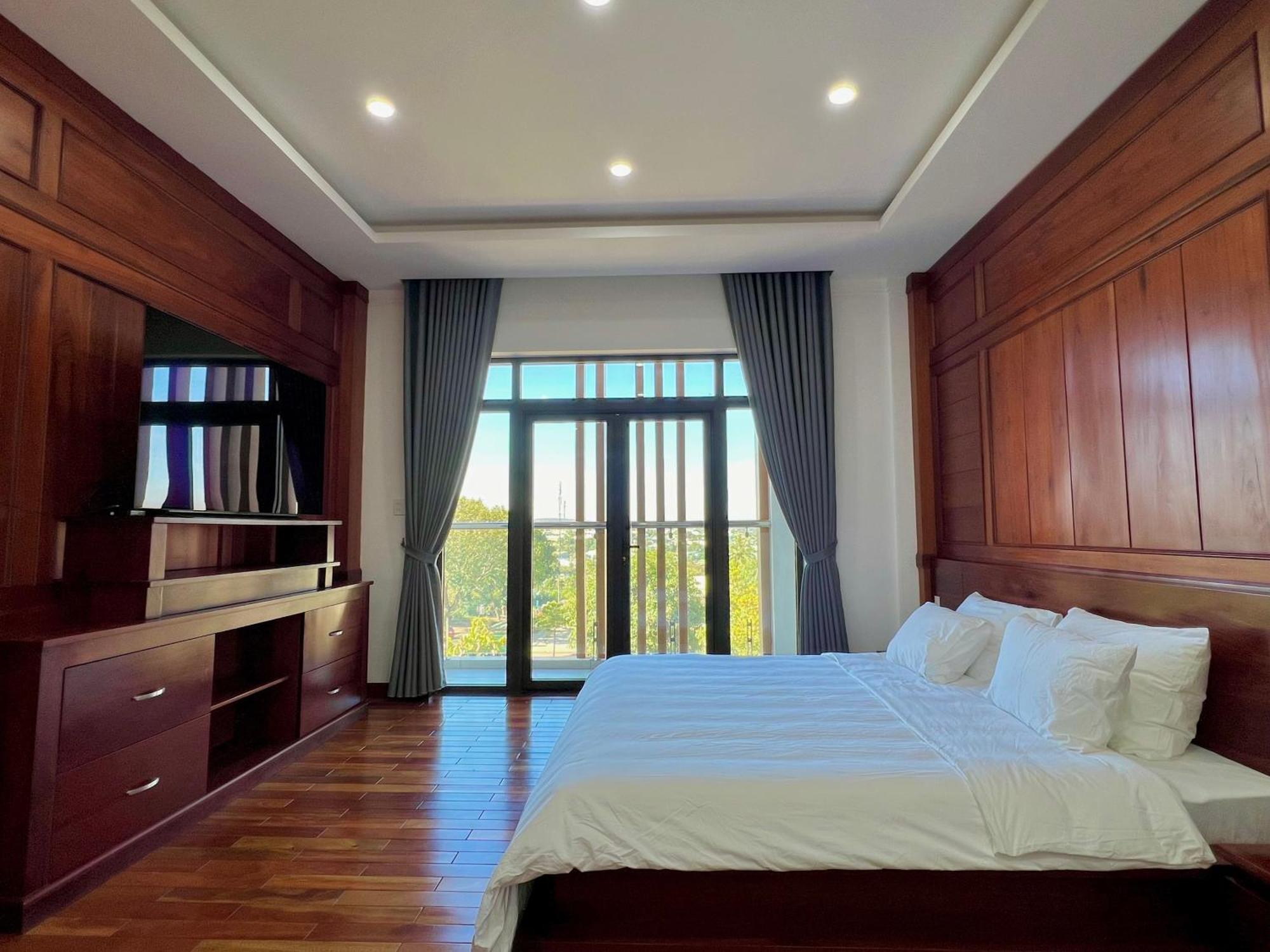 Doan Gia Luxury House Aparthotel Pleiku Ngoại thất bức ảnh